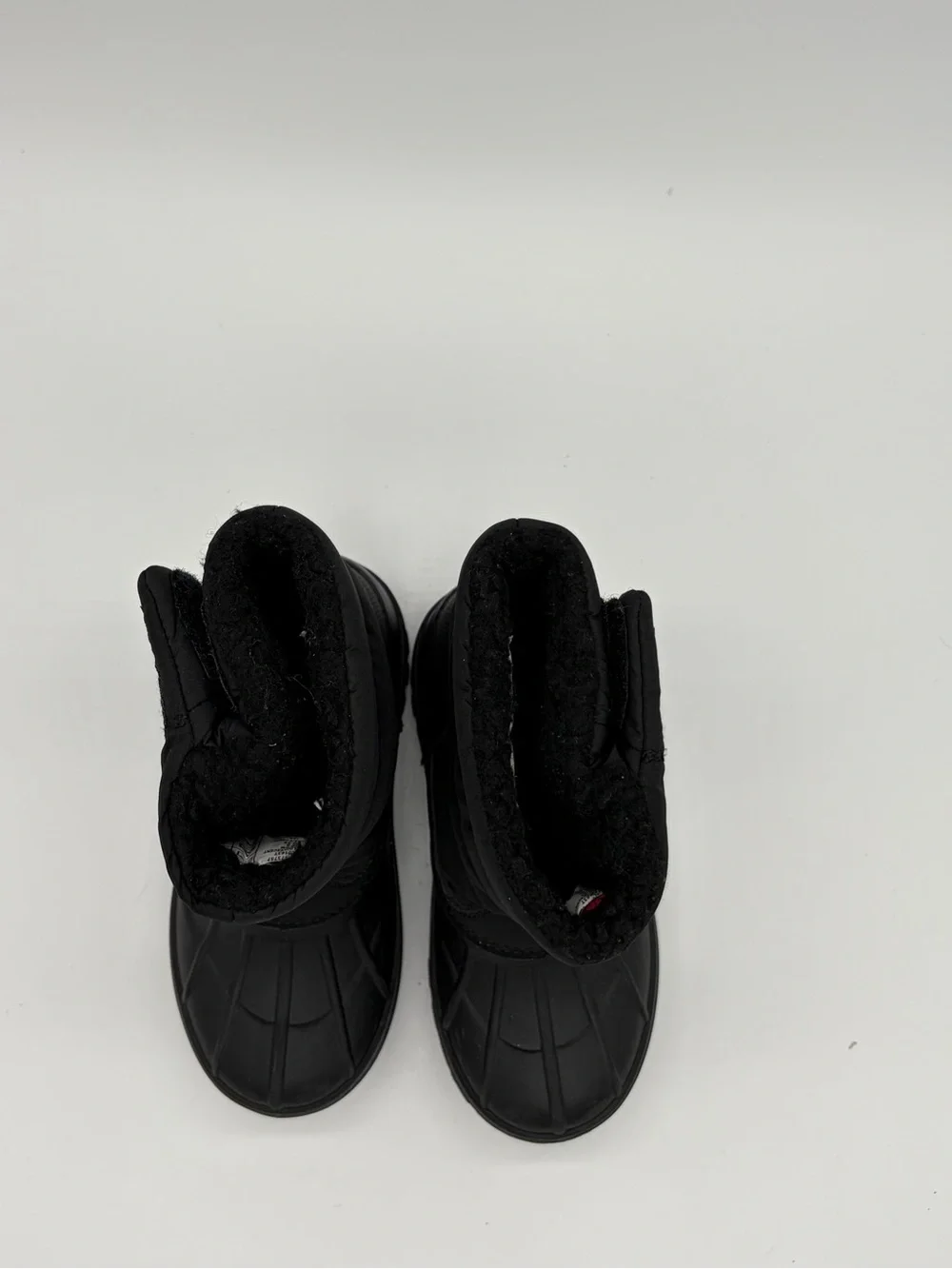 Lands' End Youth Black Fleece-Lined Snow Boot Interior